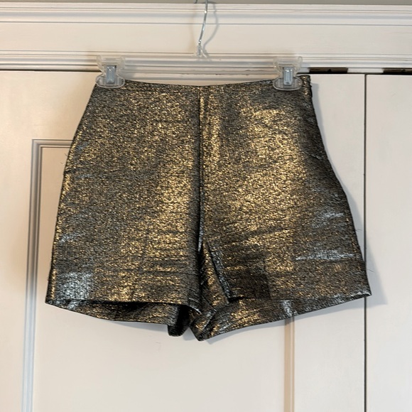 DVF GOLD METALLIC SHORTS - Picture 1 of 7